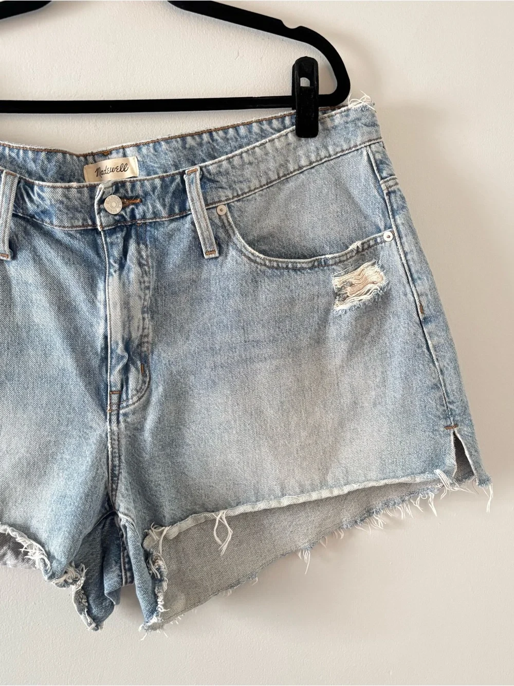 Madewell Relaxed Denim Shorts Mid Rise Distressed Jean Raw Hem Blue Wash